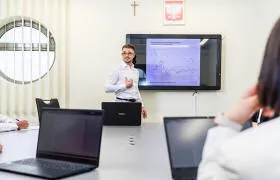 Akademia Nauk Stosowanych Wincentego Pola w Lublinie Ekonomia